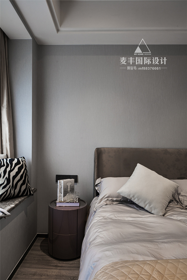 MHOO�������Ұ����������еĳ���Ӣ�� 350�O��ʽ����ʽ��