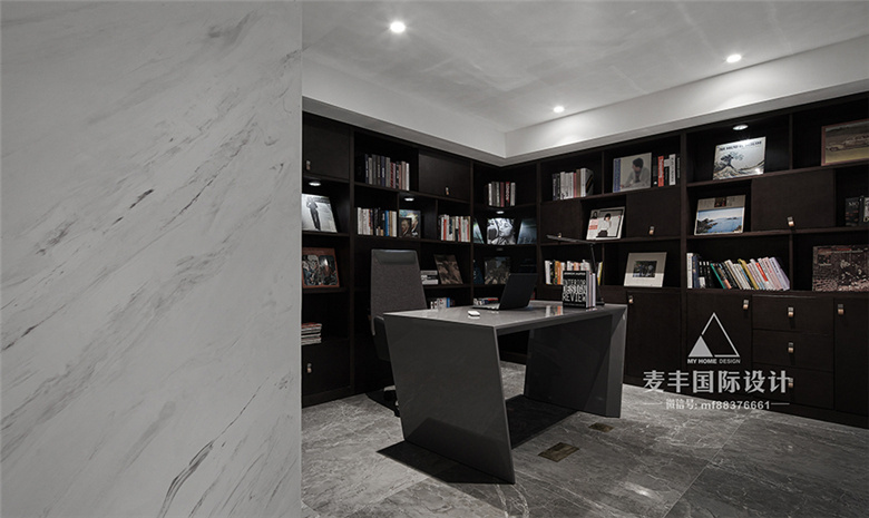 MHOO�������Ұ����������еĳ���Ӣ�� 350�O��ʽ����ʽ��