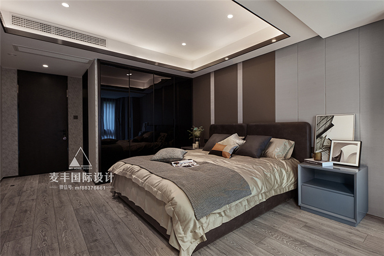 MHOO�������Ұ����������еĳ���Ӣ�� 350�O��ʽ����ʽ��