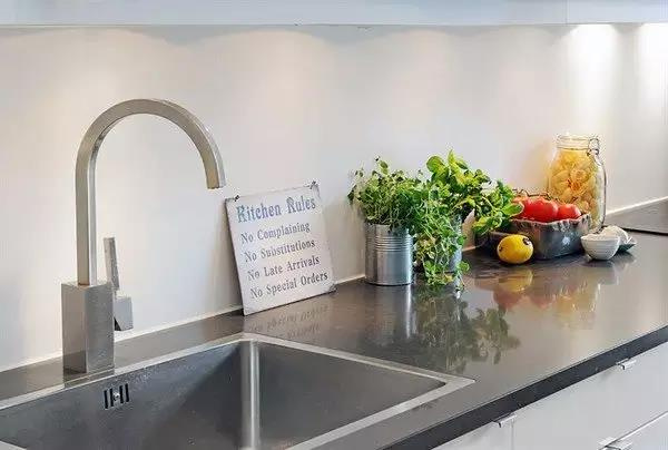 ���� ��Ψ����ŷ������ôװ�޵ģ�