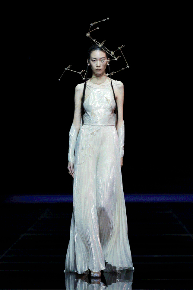 ��һ�ַ��Դ�ԶԶ�����ѧ�ľ���