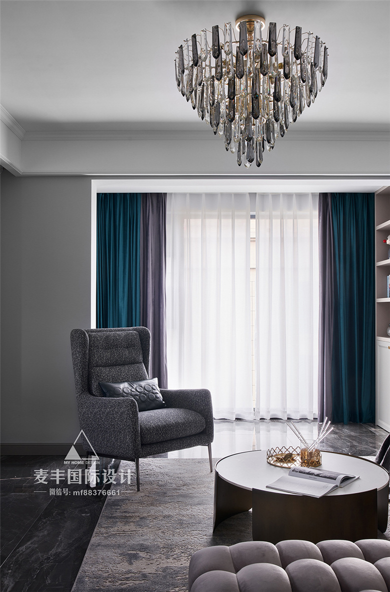 MHOO������һ��ˣ���ɫ����ʽԪ�� 140�O��������֮��