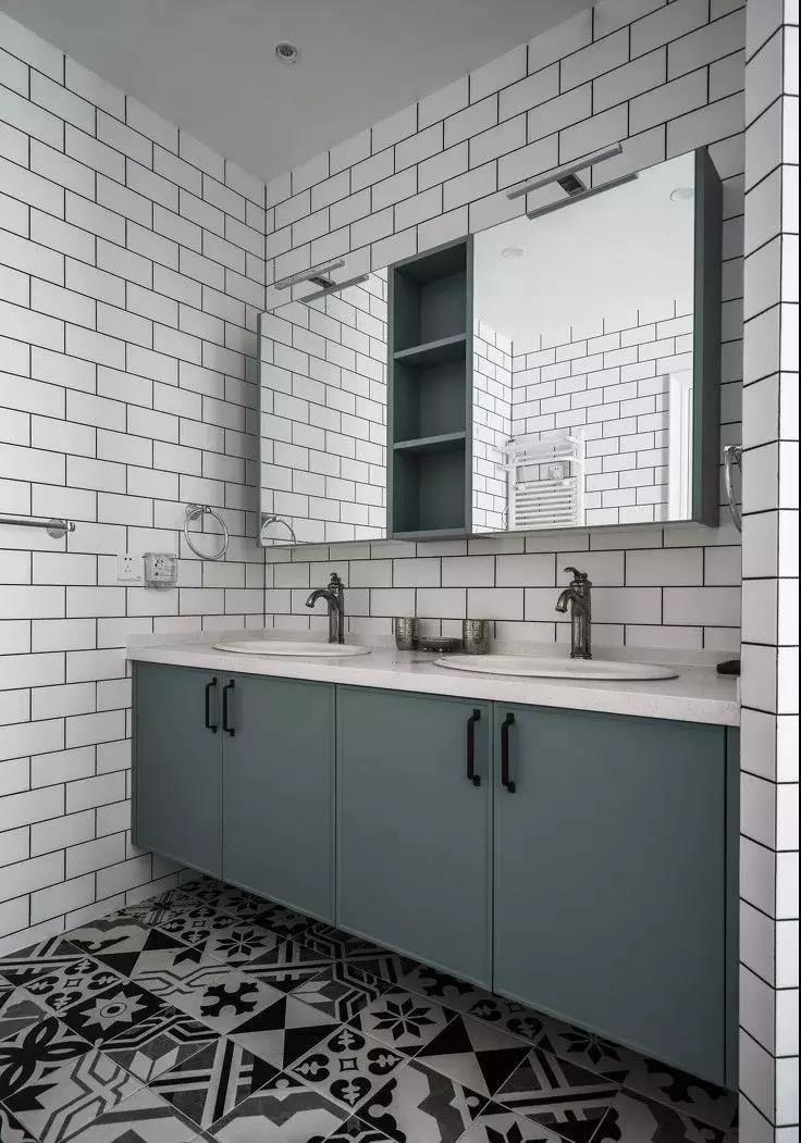 ���ھ���ԡ��Ҫ��Ҫװ���񣿵����������~