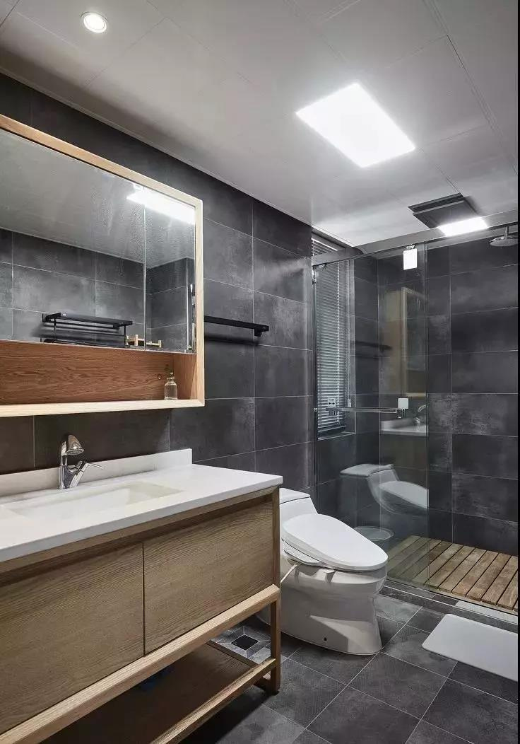 ���ھ���ԡ��Ҫ��Ҫװ���񣿵����������~