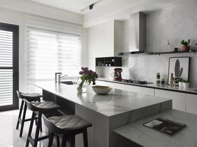 30���̨Ч��ͼ��������ϡ��òͶ����ԣ�