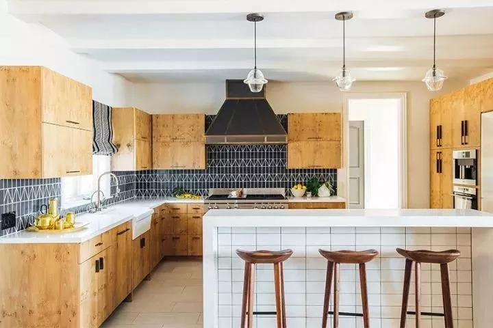 30���̨Ч��ͼ��������ϡ��òͶ����ԣ�