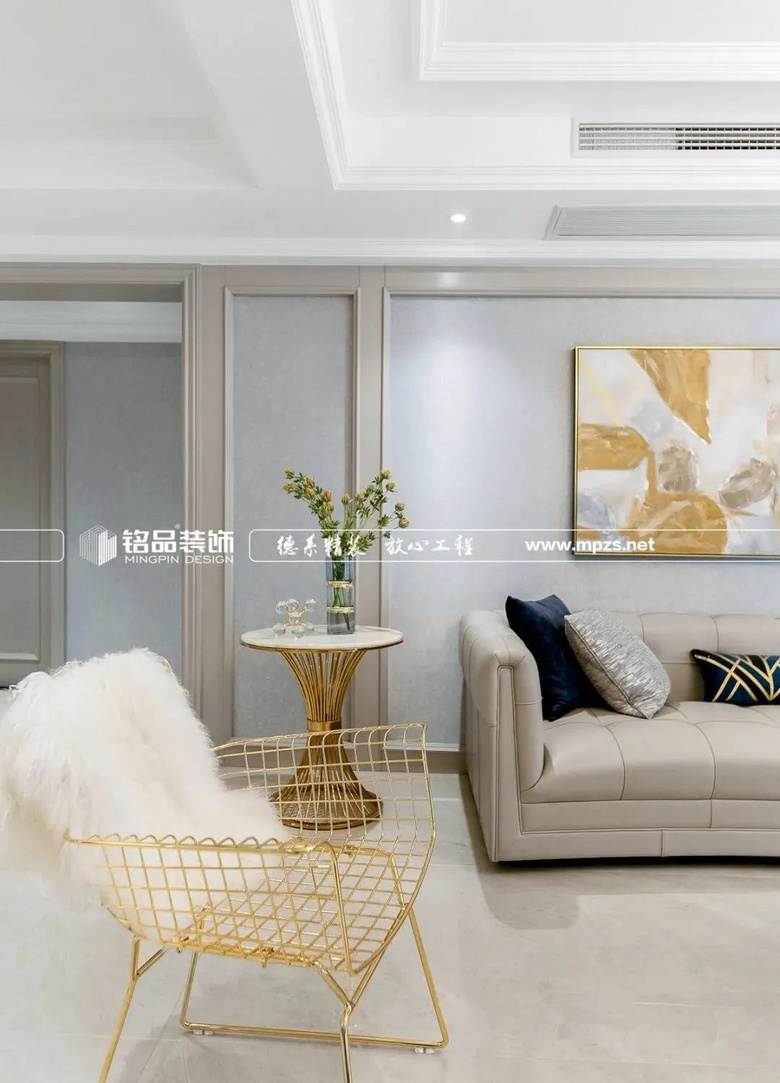 ���̳���ͥ��90��С���޻鷿������+�׿� ��ɫ���£�����С�����