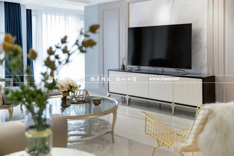 ���̳���ͥ��90��С���޻鷿������+�׿� ��ɫ���£�����С�����