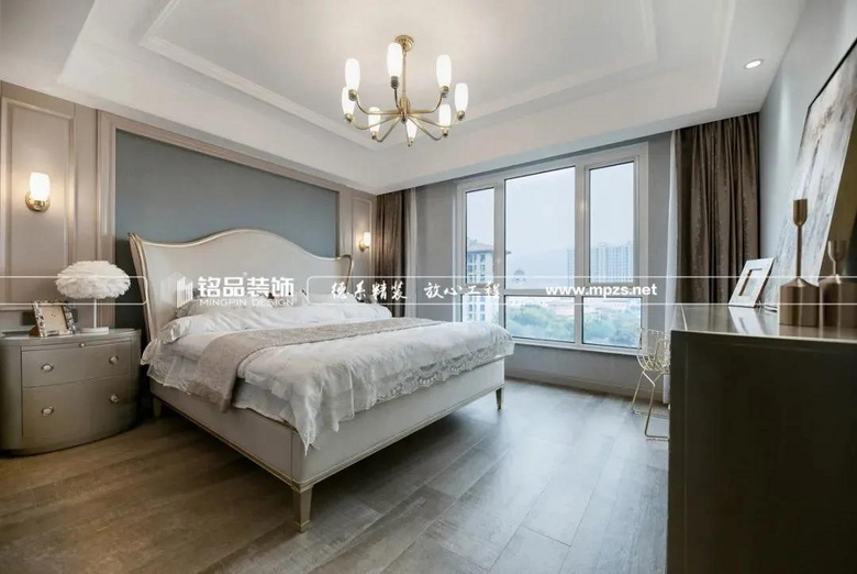 ���̳���ͥ��90��С���޻鷿������+�׿� ��ɫ���£�����С�����