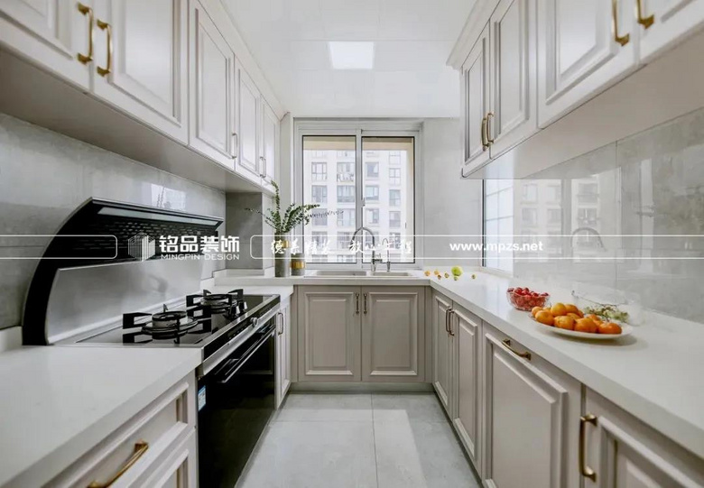 ���̳���ͥ��90��С���޻鷿������+�׿� ��ɫ���£�����С�����