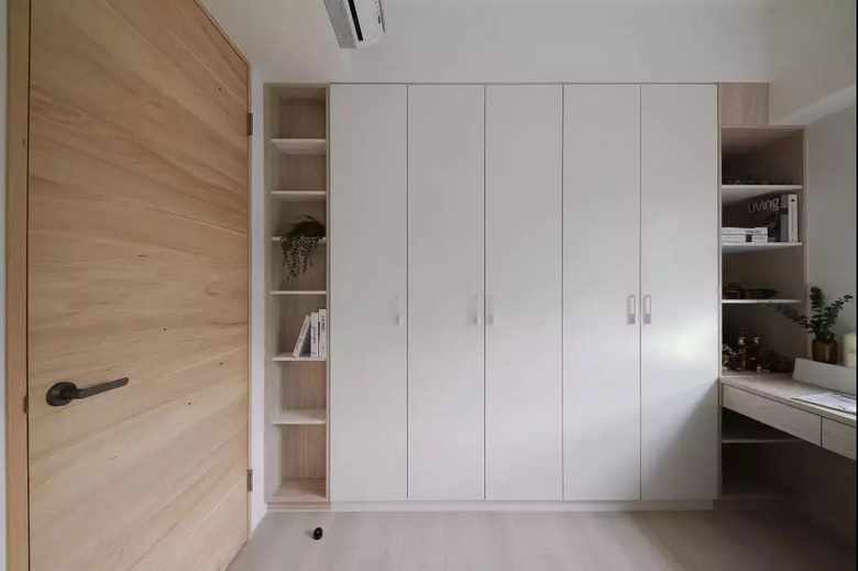 �¹�̫ռ�ط����ܶ��˶�����װ�¹񣬺ÿ�ʵ�û�ʡ�أ�