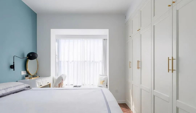 �¹�̫ռ�ط����ܶ��˶�����װ�¹񣬺ÿ�ʵ�û�ʡ�أ�