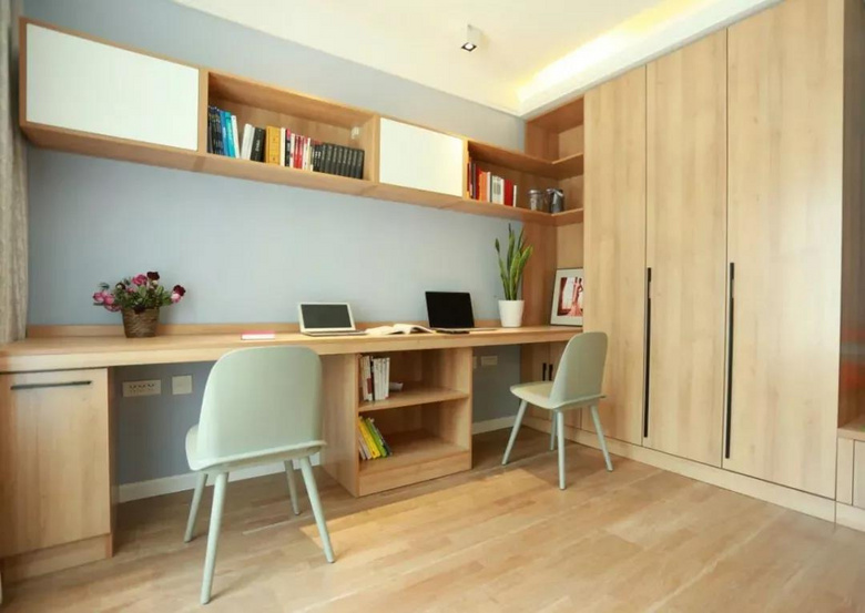 �¹�̫ռ�ط����ܶ��˶�����װ�¹񣬺ÿ�ʵ�û�ʡ�أ�