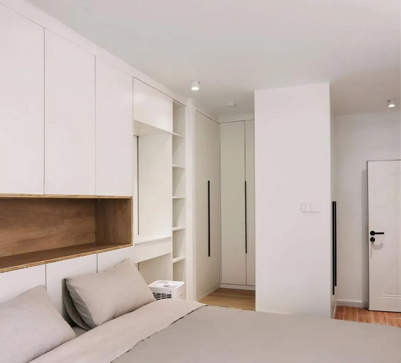 �¹�̫ռ�ط����ܶ��˶�����װ�¹񣬺ÿ�ʵ�û�ʡ�أ�