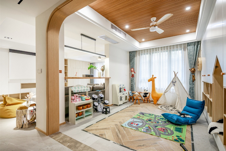 ���֮�ҵ�340�O������һ���ɳ�����԰