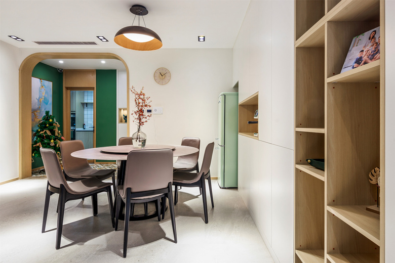 ���֮�ҵ�340�O������һ���ɳ�����԰