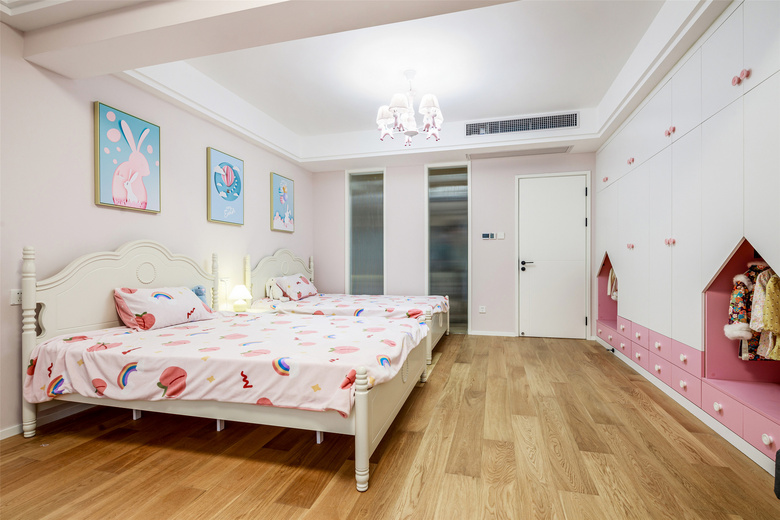 五口之家的340㎡,打造一个成长游乐园