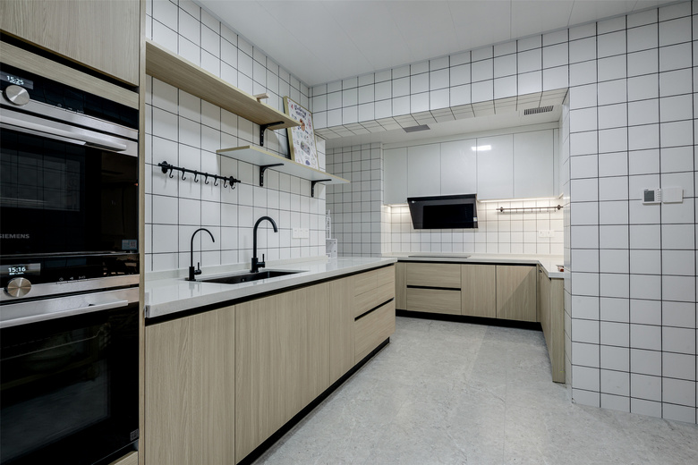 ���֮�ҵ�340�O������һ���ɳ�����԰