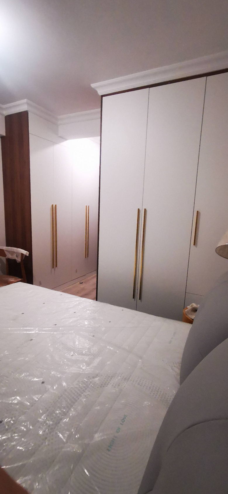 晒一波装修中最满意的全屋原木衣柜定制
