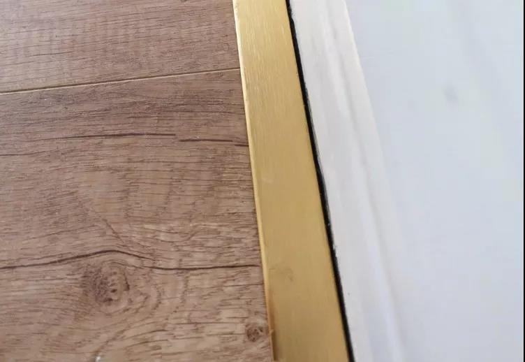 �ǵ�ǽ��Ҳ��Ź����·�װ��ע����Щϸ�ڣ�����Ҹ��е��Σ�