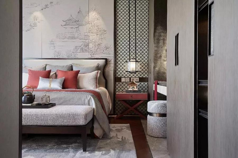 ���װ�޻������¹����ڳ����С���ǽ��װ�³���ʵ���ֲ�ռ�ռ�