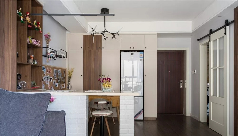 ����˵����ģ��߽��ߵ���ɫѡ���ԣ�������װ��񶼻��ˣ�