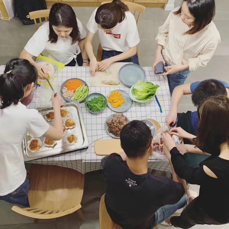 ���칫Ԣ����  ס��������ٷ��ԣ�һ�����ʵļ�Ӧ����ʲô���ӣ�