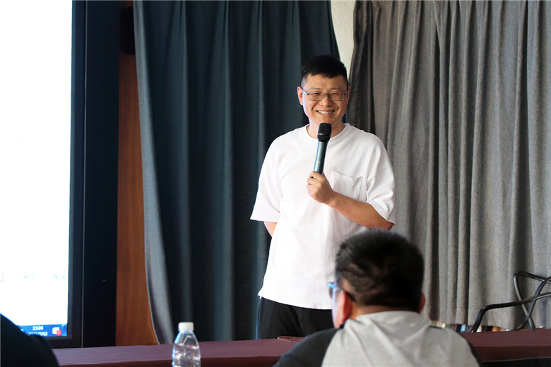 ������ѧϰ�����װ��һ��һ���ڲ���ѵ�����ĳ�Ϊ���õ��Լ�