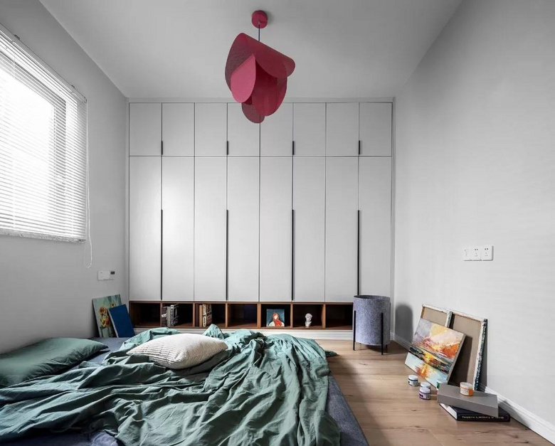 ����ΪС���ҷ��������Щ���ݹ���װ���ռ�����ֹһ����