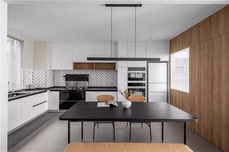 ��ҳ�����Ҫ��ô����������������������ƣ���ֵ����ʵ��