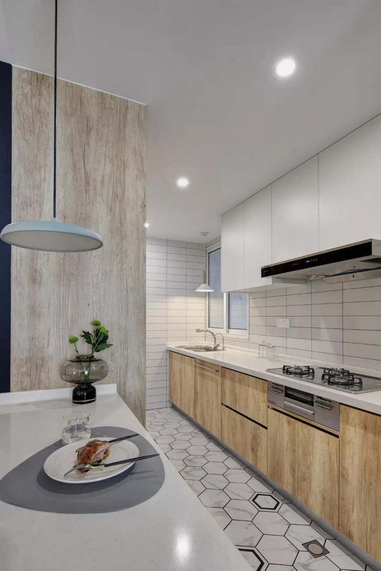 ��ҳ�����Ҫ��ô����������������������ƣ���ֵ����ʵ��