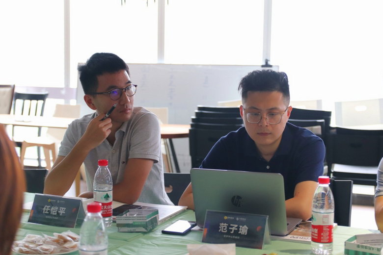 ˫ ڷչ&йƶǻۼͥӪĽֻ