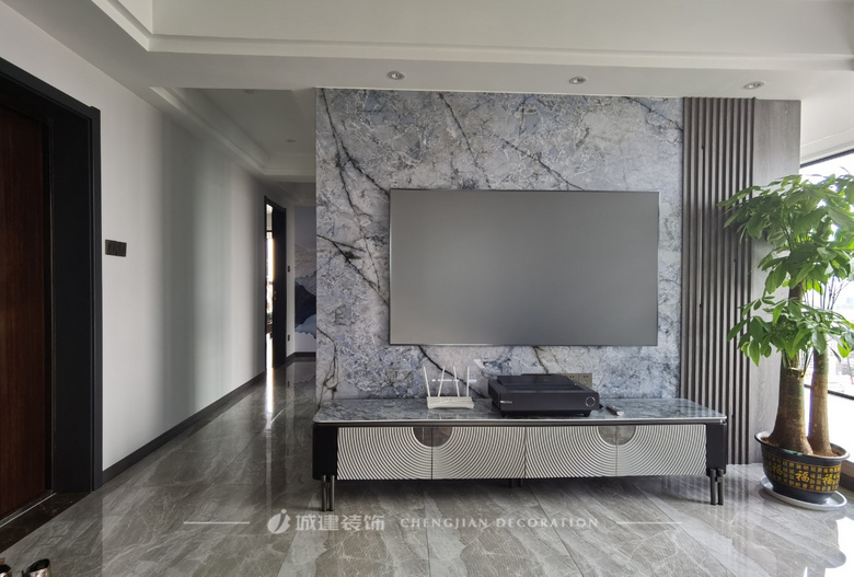 ��ͤ�˼� �����ֳ�