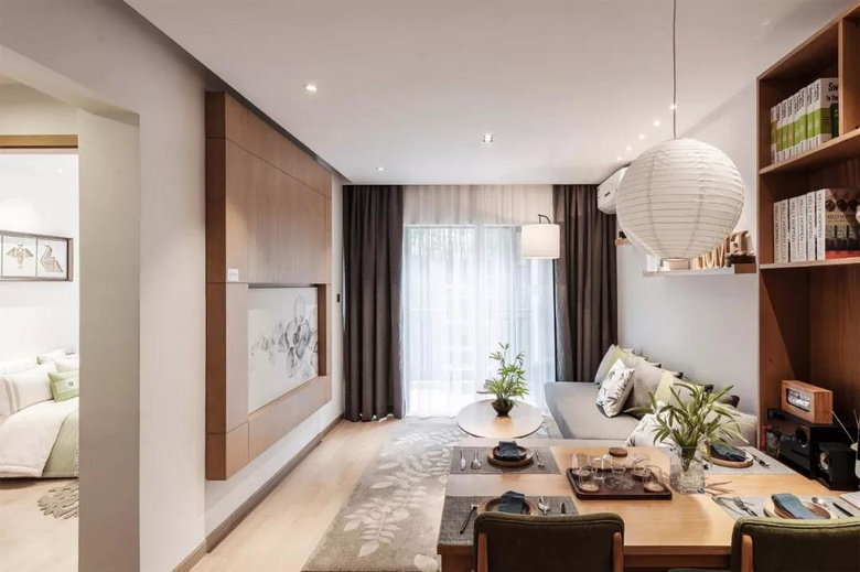 �ձ�����ΰ�סլ�����˼��£���������Щ���˵�ϸ�ڣ�