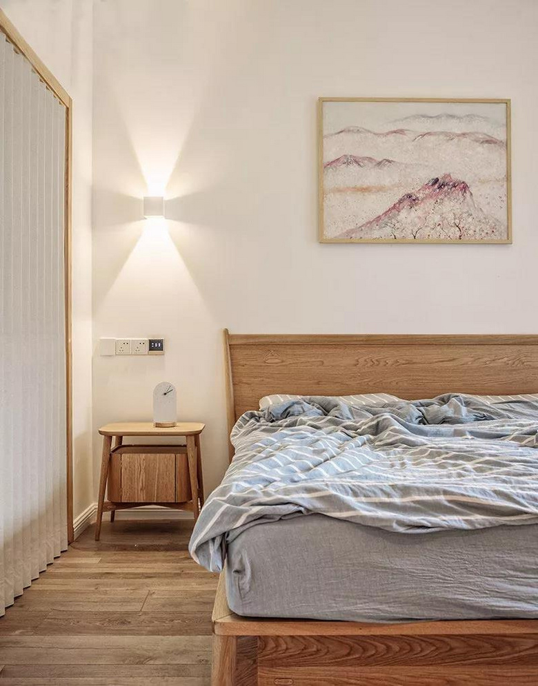 �ձ�����ΰ�סլ�����˼��£���������Щ���˵�ϸ�ڣ�