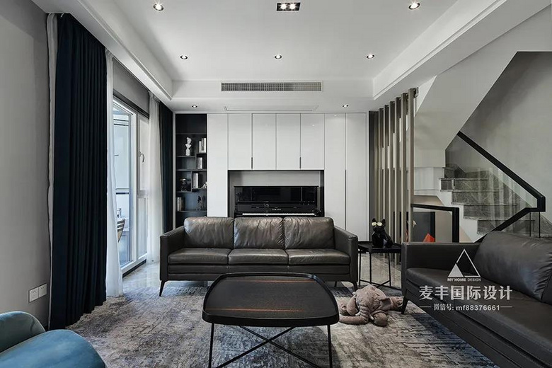 ���������ҡ����� 132��ֻװ��ë�����ӣ�