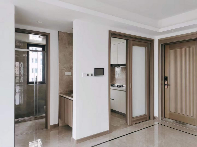 ��װ��Ŀ ���� ���˺���ׯ�� ʢ�󽻸���