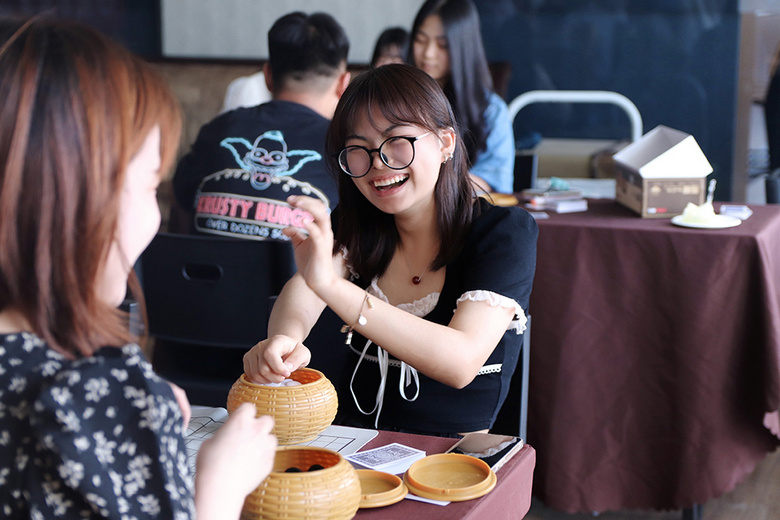 ���������ԡ�������������ŷ���Ժ���Ľ����մ�����������