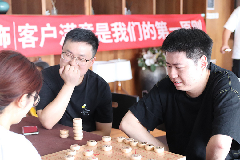 ���������ԡ�������������ŷ���Ժ���Ľ����մ�����������