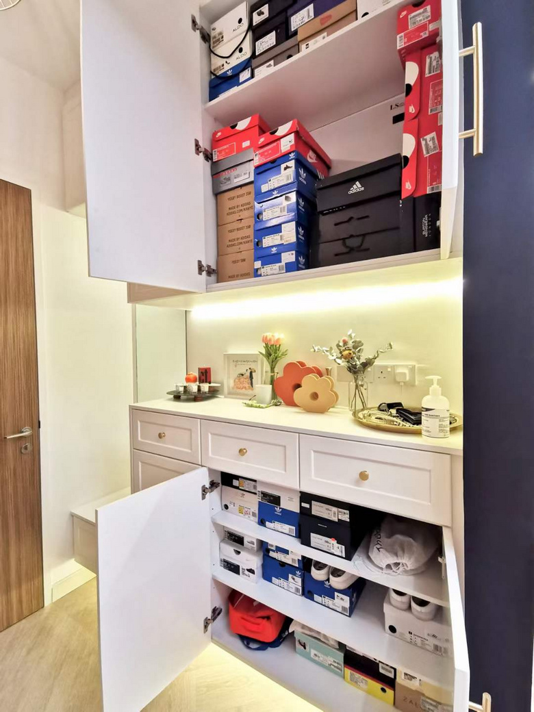 ��Ʒ��������뻧Ь��