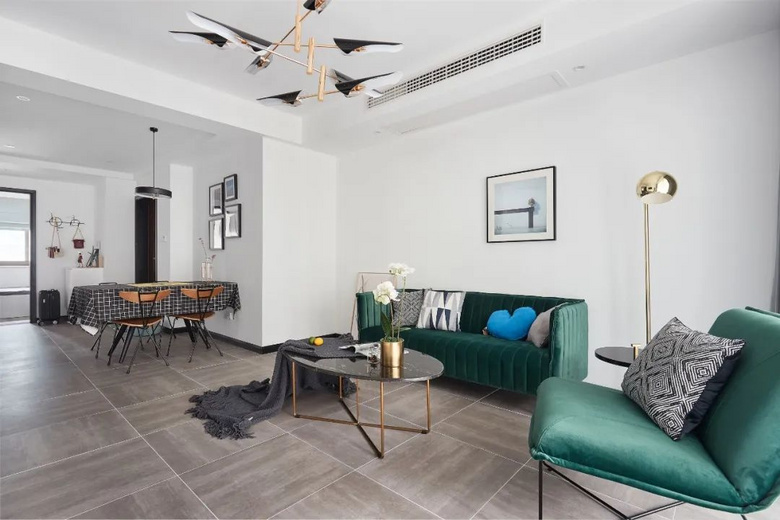 ȫ�ݴ��ǽ������װ��ʱ�д�լ������Լȴ���򵥣�