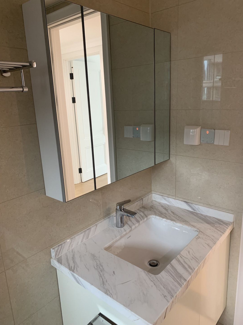 ����Խ������