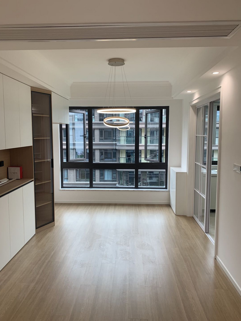 ����Խ������