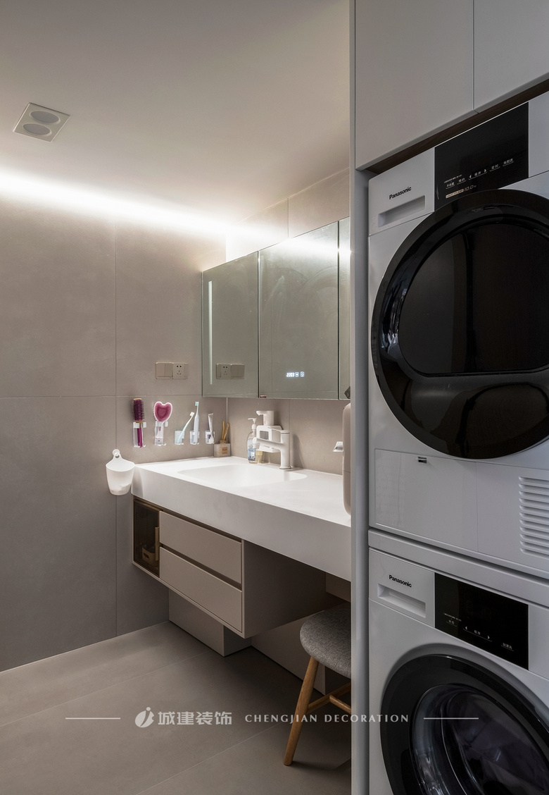 97�O���ͷ��������̿�ɫ��������������