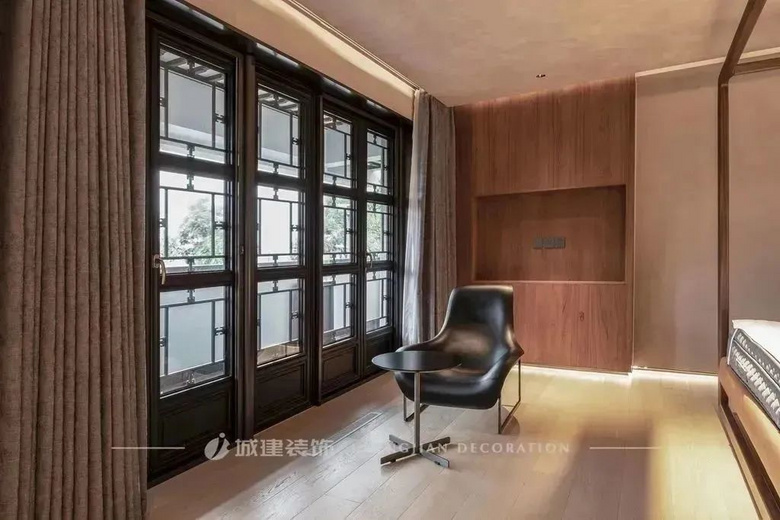 ����֪����1300�O˽�˻�����������ռ����ѧ��ײ