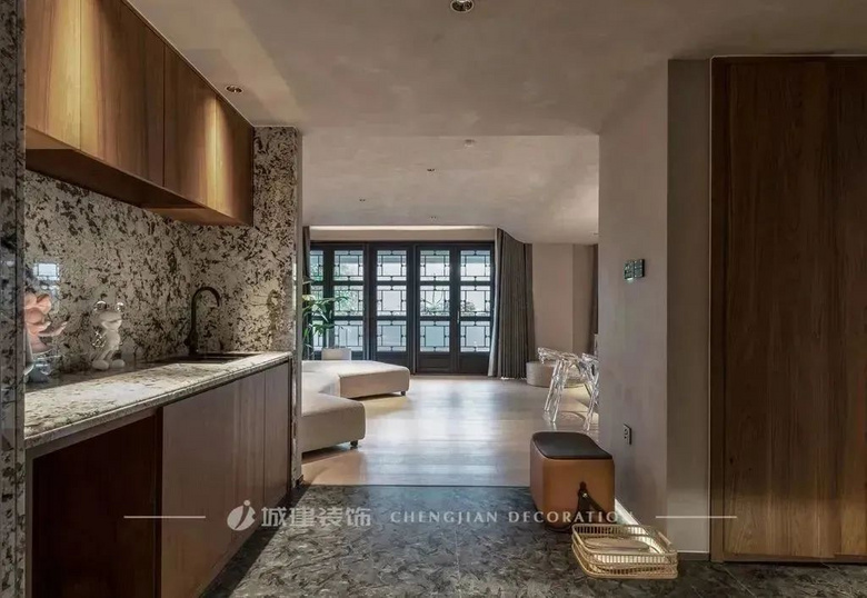 ����֪����1300�O˽�˻�����������ռ����ѧ��ײ