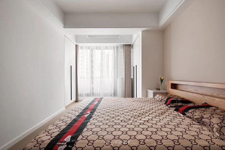 ������װ�ξ�Ʒ�����������ٸ� �ִ����� 120�O