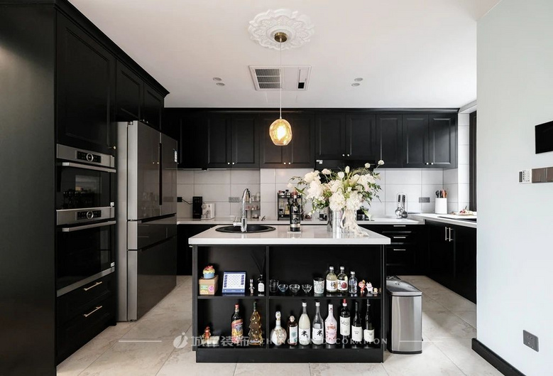 ���ó���������ƣ���������ʺ���һ��~