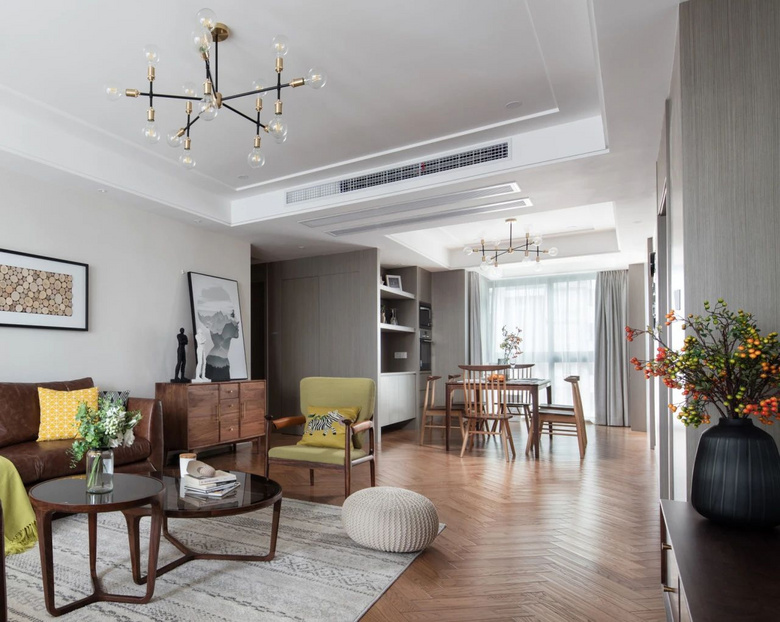 ��������ļ�װ��ɫ���ɣ����ղأ�