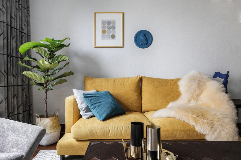 ��������ļ�װ��ɫ���ɣ����ղأ�